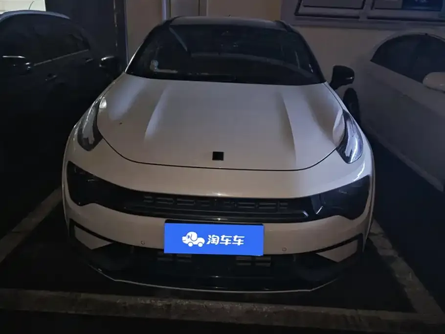 Lynk & Co 02 Hatchback 2023 из CN, фото 8
