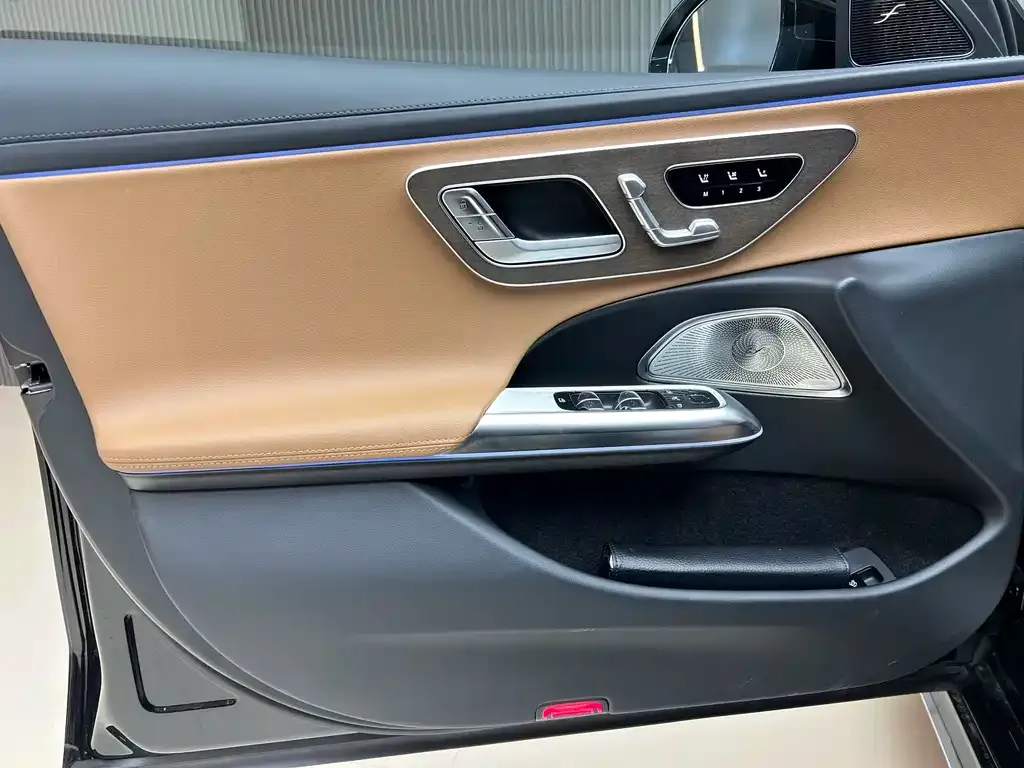 Mercedes-Benz E-Class 2026 из CN, фото 5