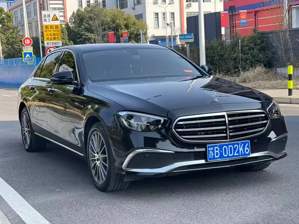 Mercedes-Benz E-Class 2023 из CN, фото 10