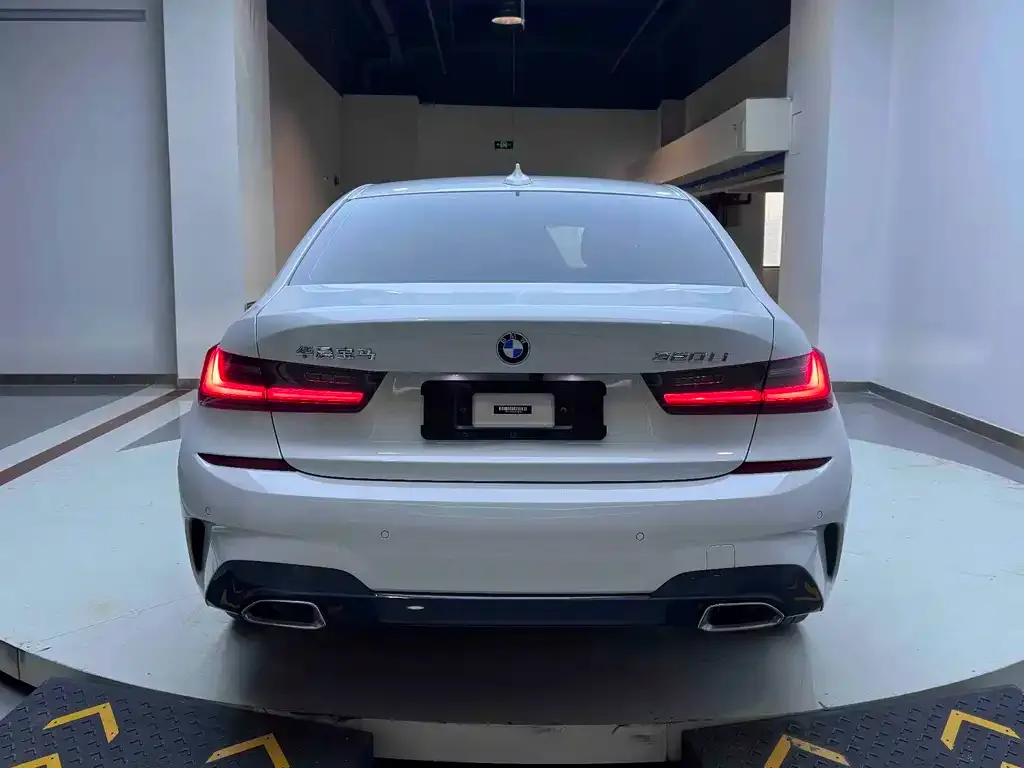 BMW 3 Series — фото 4