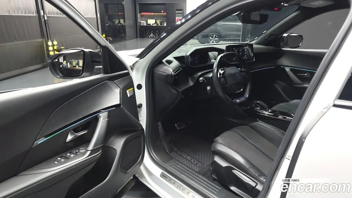 Peugeot 2008 2021 из KR, фото 8