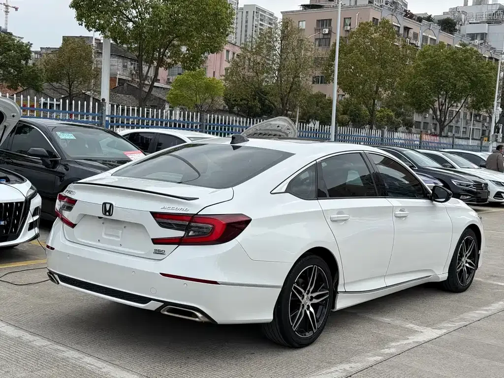 Honda Accord 2021 из CN, фото 9