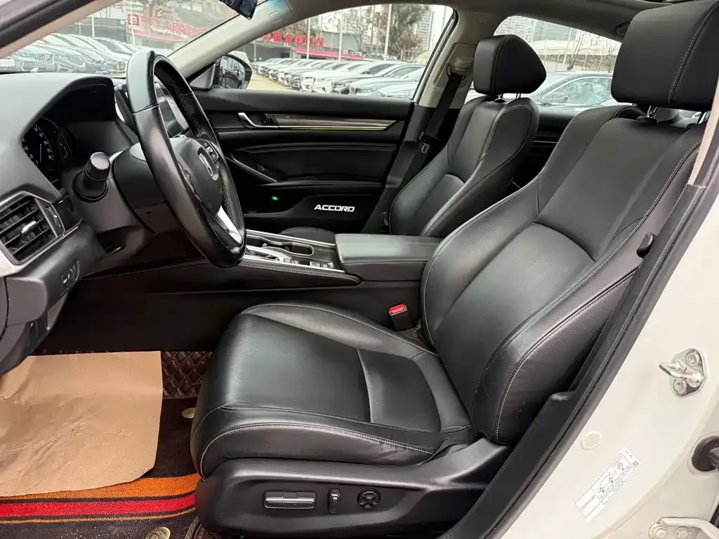 Honda Accord 2021 из CN, фото 4