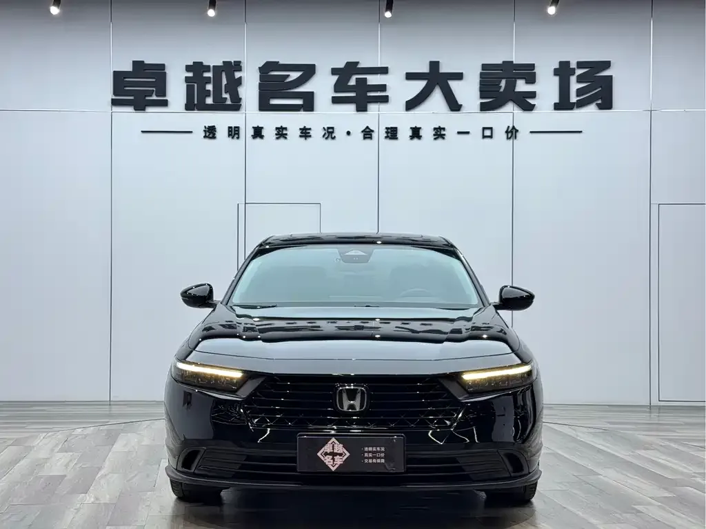 Honda Accord — фото 6