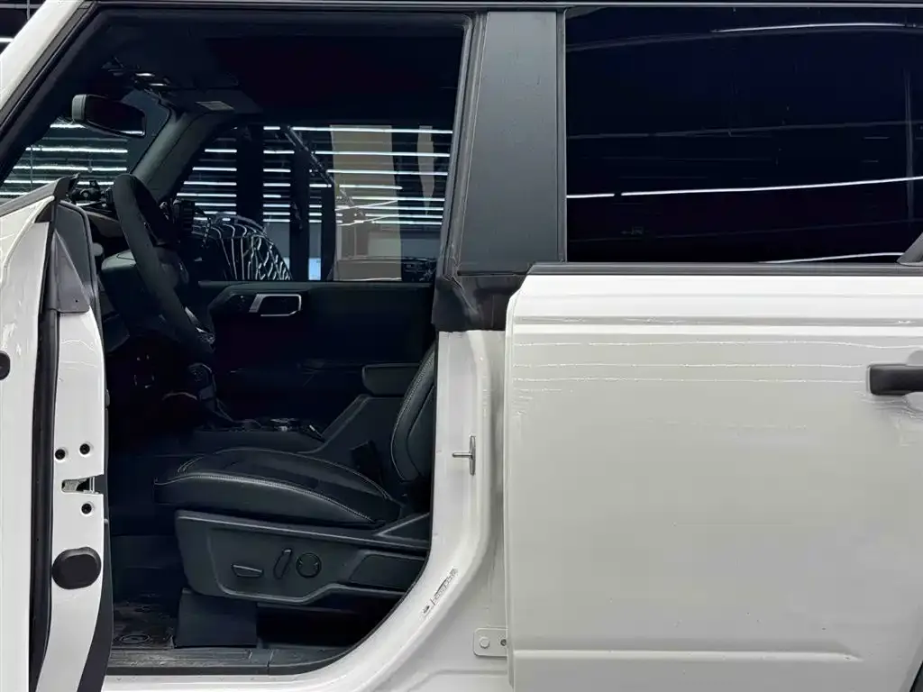 Ford Bronco 2025 из CN, фото 7