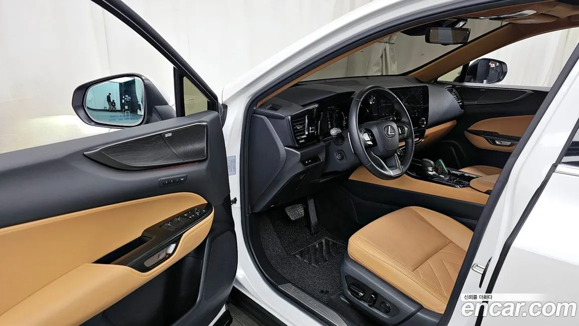 Lexus NX 2025 из KR, фото 5