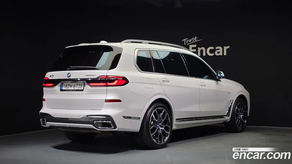 BMW X7 — фото 2