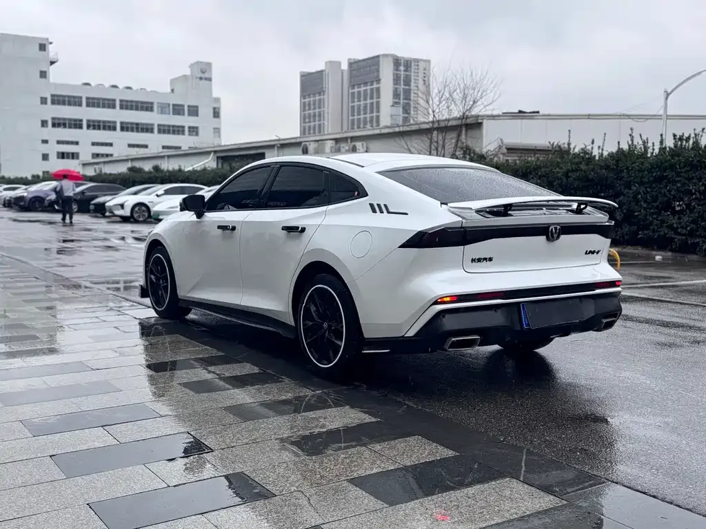 Changan UNI-V 2024 из CN, фото 6