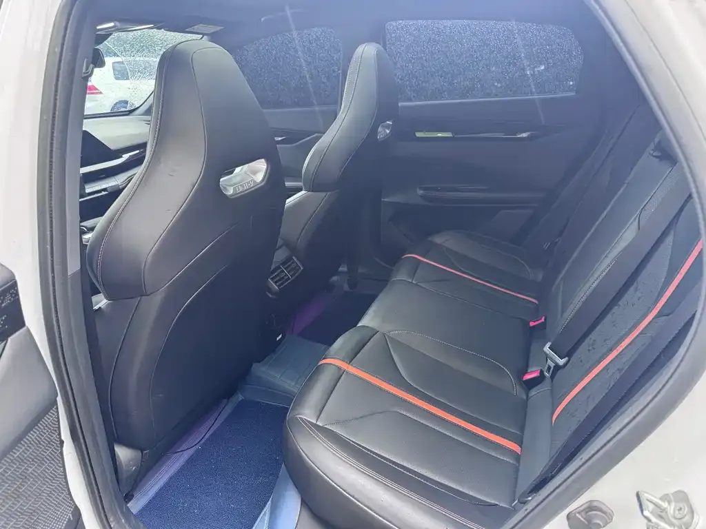 Changan UNI-V 2024 из CN, фото 8