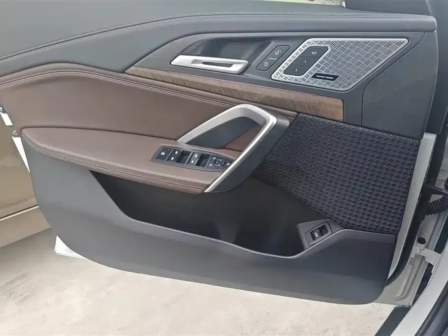 BMW X1 2023 из CN, фото 8