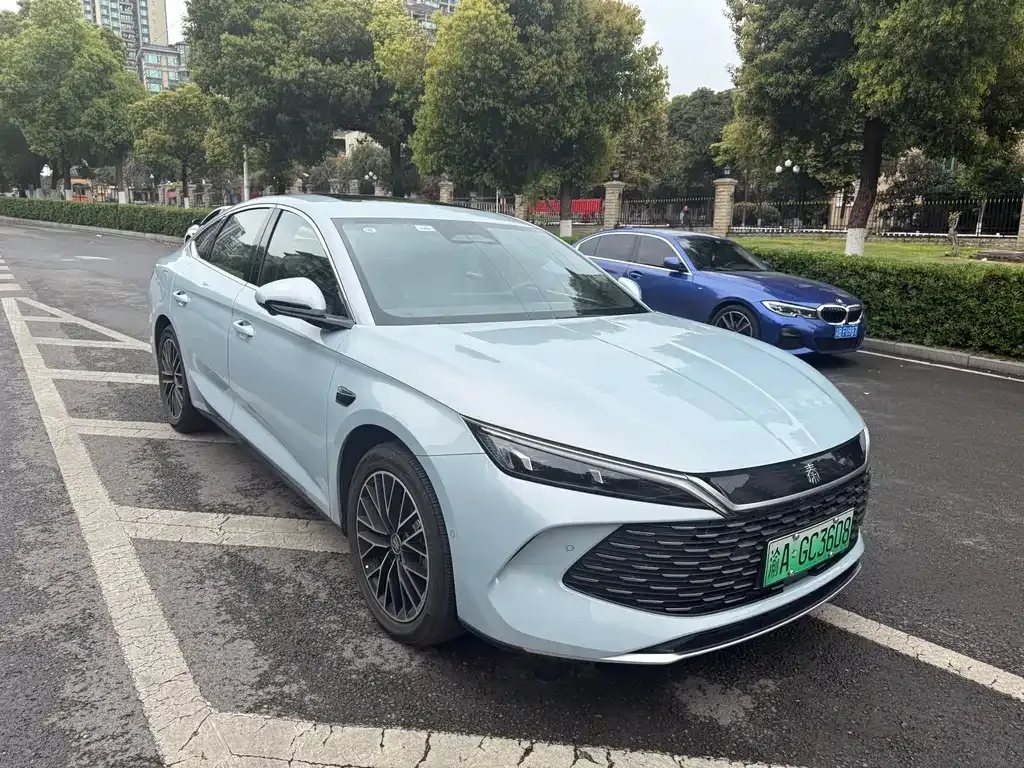 BYD Qin L — фото 9