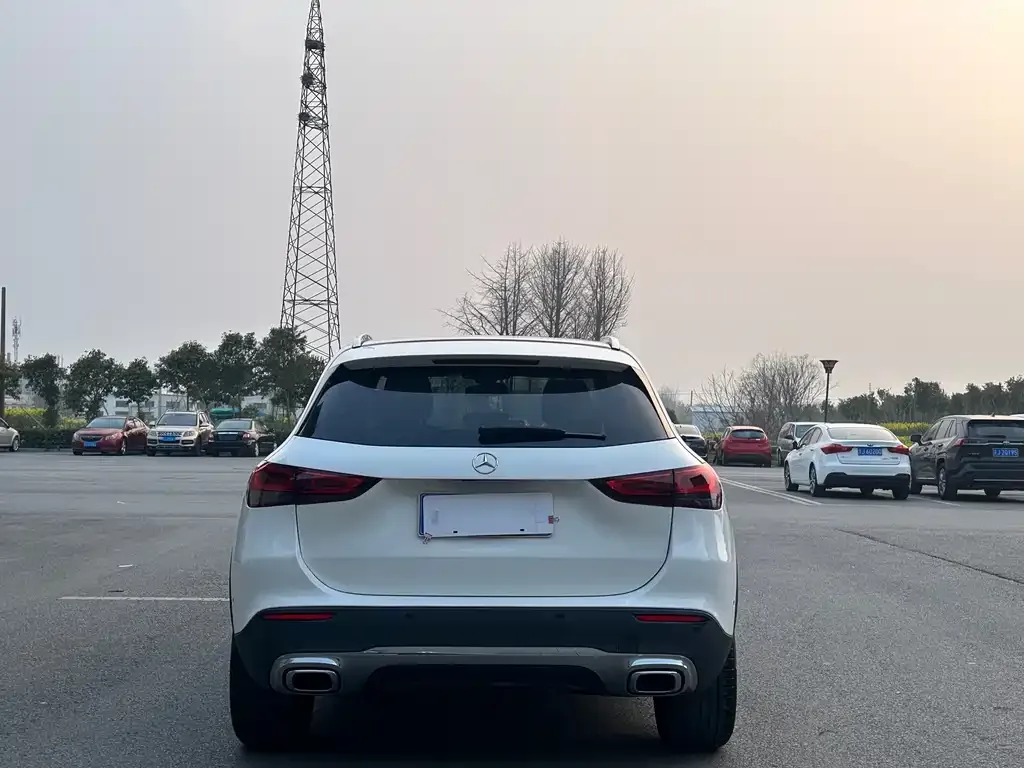 Mercedes-Benz GLA 2021 из CN, фото 2