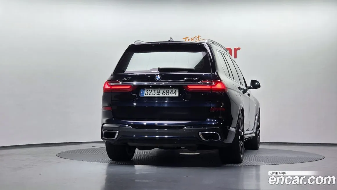 BMW X7 2021 из KR, фото 2
