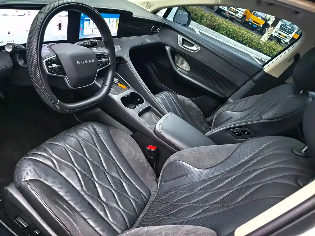 Roewe D7 2023 из CN, фото 8