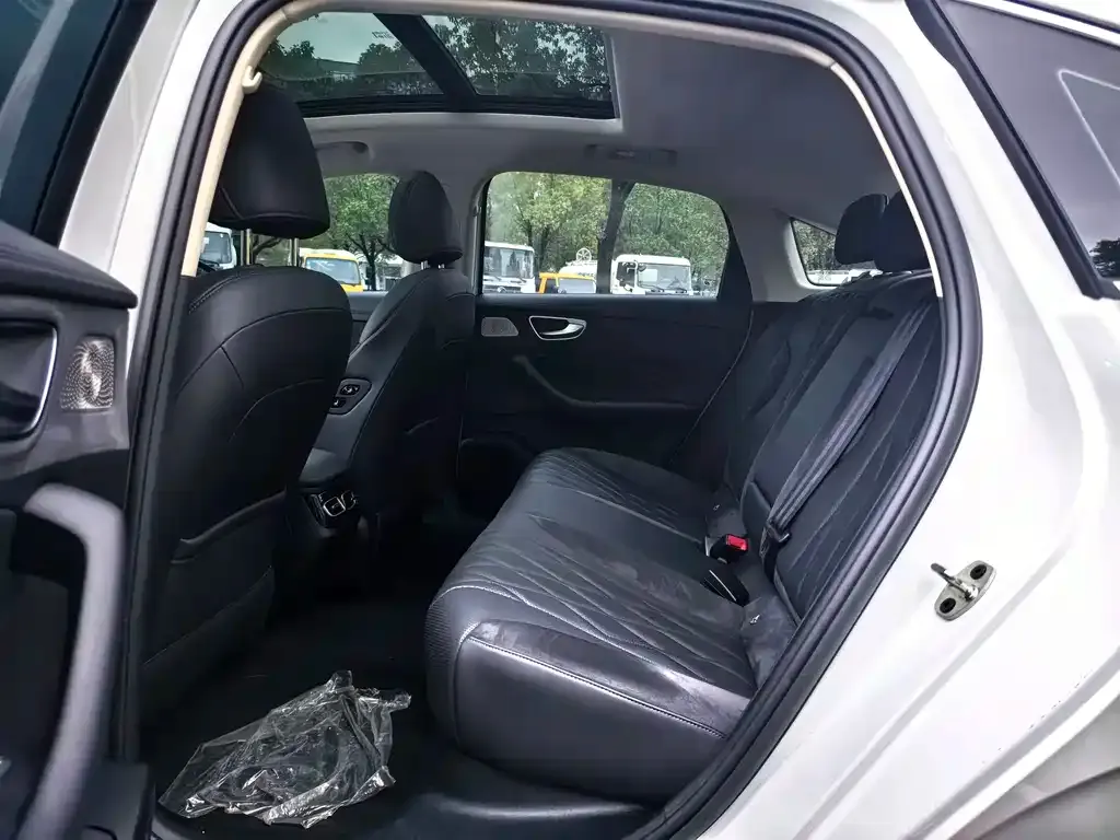 Roewe D7 2023 из CN, фото 2