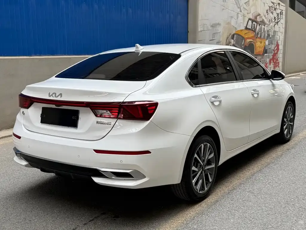 Kia K3 2023 из CN, фото 3