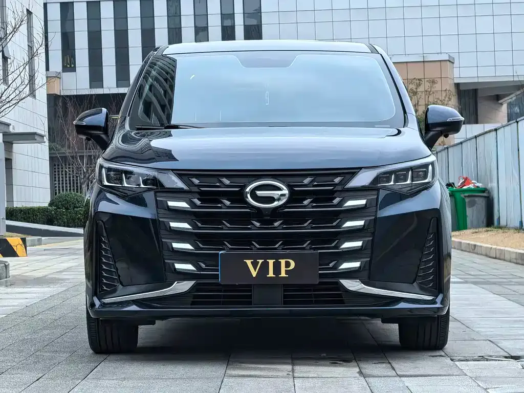 GAC Motor Trumpchi M6 — фото 2