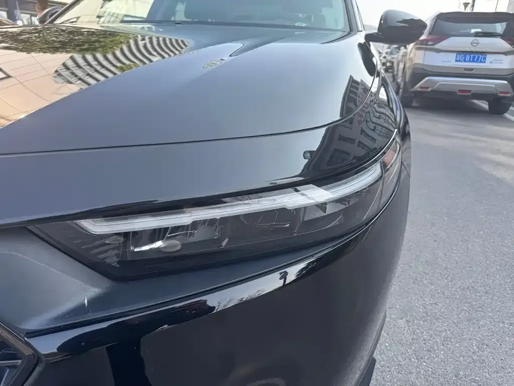Honda Accord — фото 4
