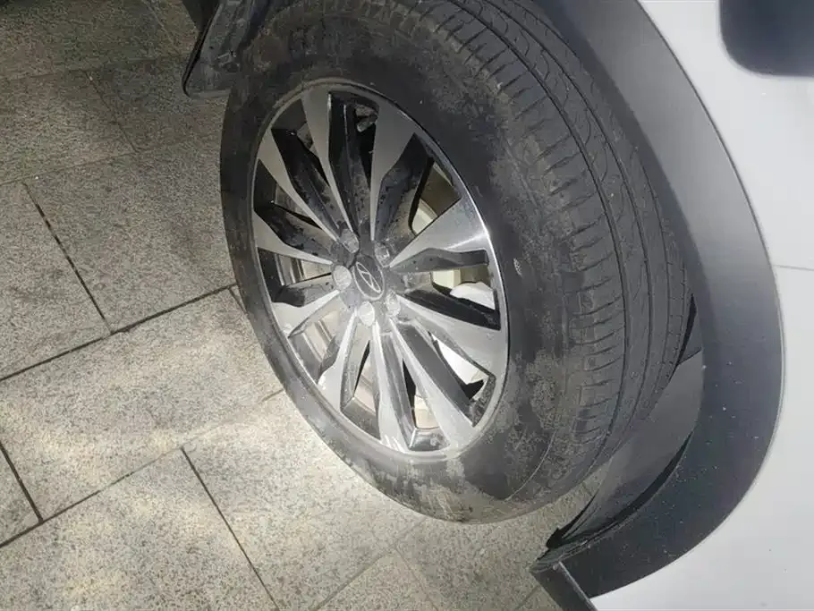 Chery Tiggo 8 PLUS — фото 10