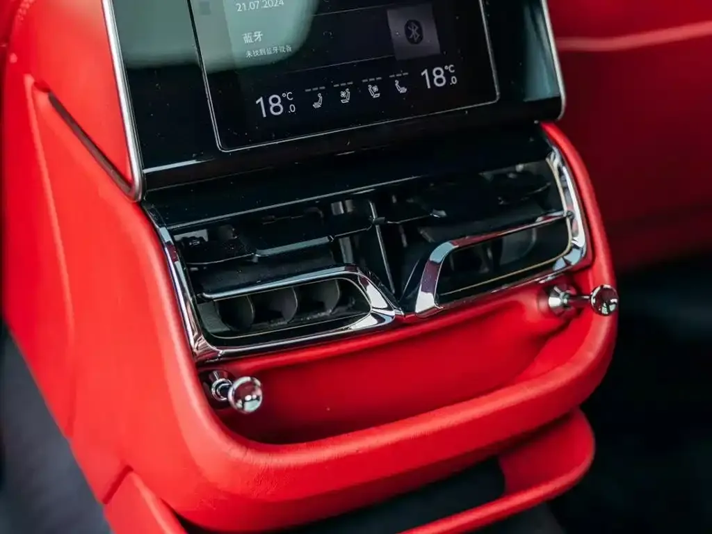 Bentley Flying Spur PHEV 2022 из CN, фото 6