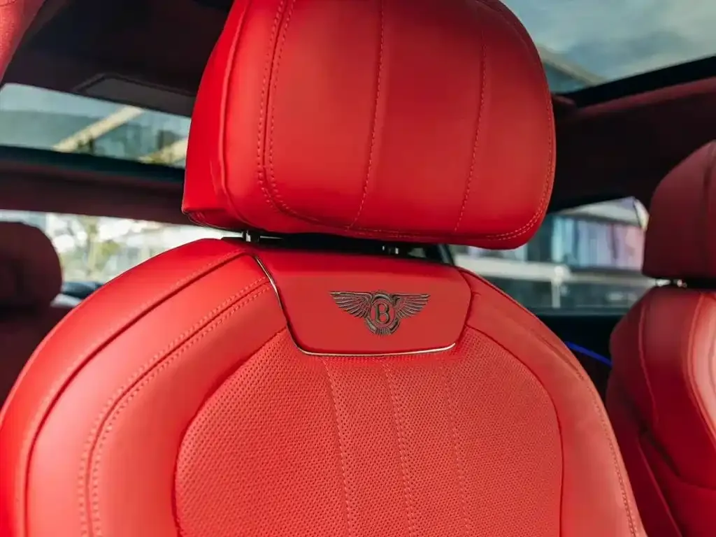 Bentley Flying Spur PHEV 2022 из CN, фото 3