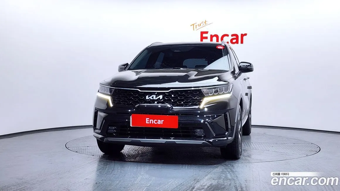 Kia Sorento — фото 8