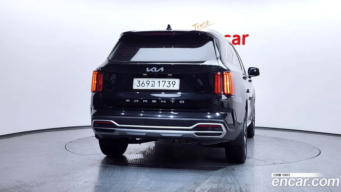 Kia Sorento — фото 7