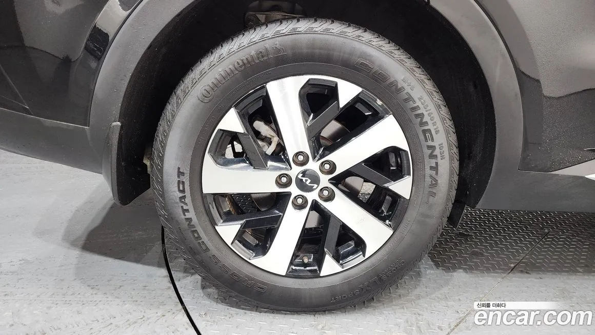 Kia Sorento — фото 4