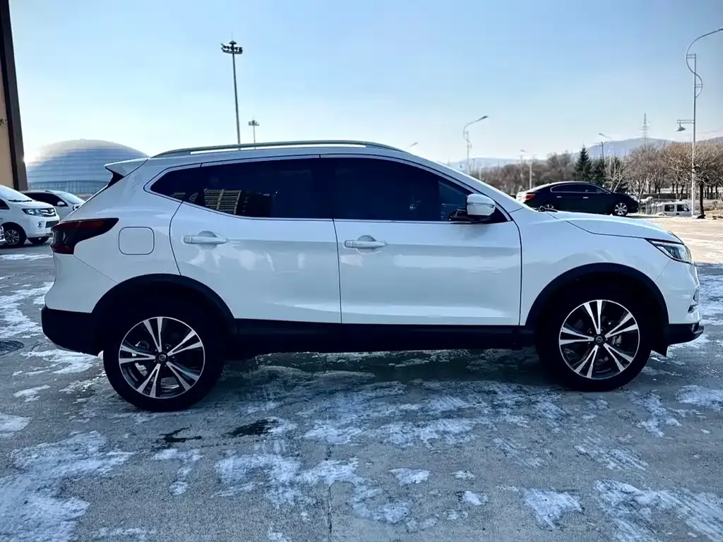 Nissan Qashqai 2022 из CN, фото 6