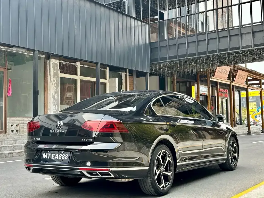 Volkswagen Magotan 2024 из CN, фото 6