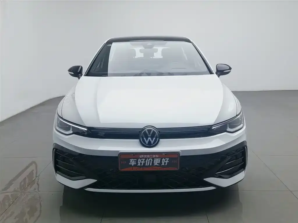 Volkswagen Golf 2025 из CN, фото 6