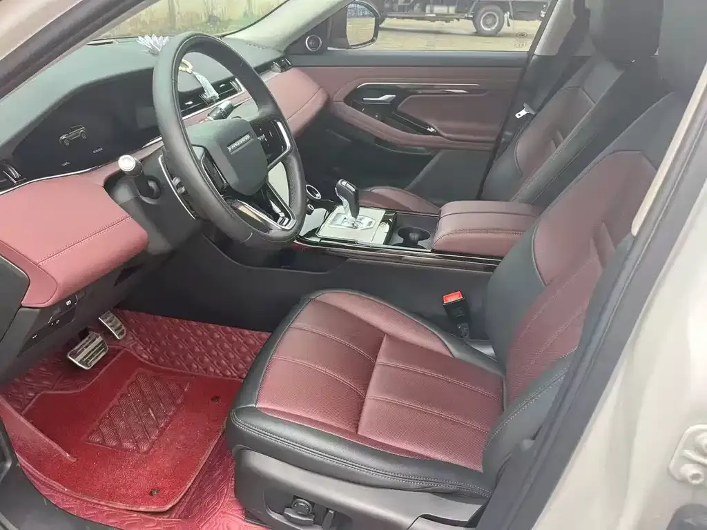 Land Rover Evoque 2023 из CN, фото 2