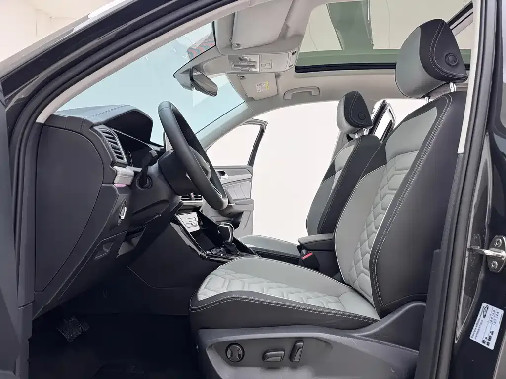 Volkswagen Tayron 2022 из CN, фото 7