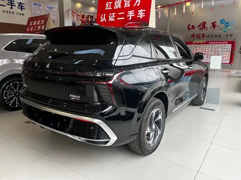 Hongqi HS3 — фото 3