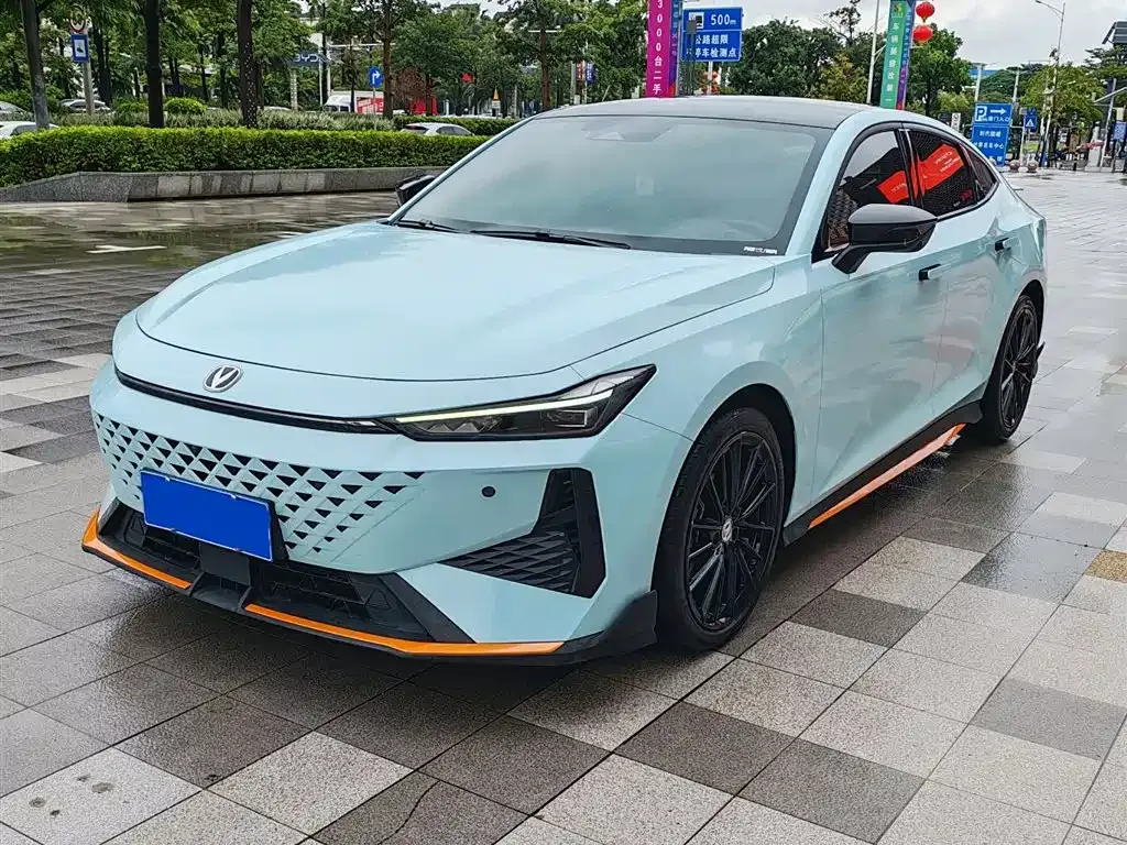 Changan UNI-V 2024 из CN, фото 1