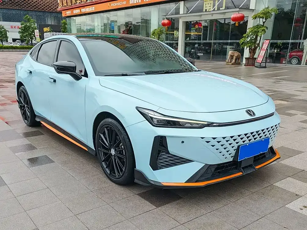 Changan UNI-V 2024 из CN, фото 4