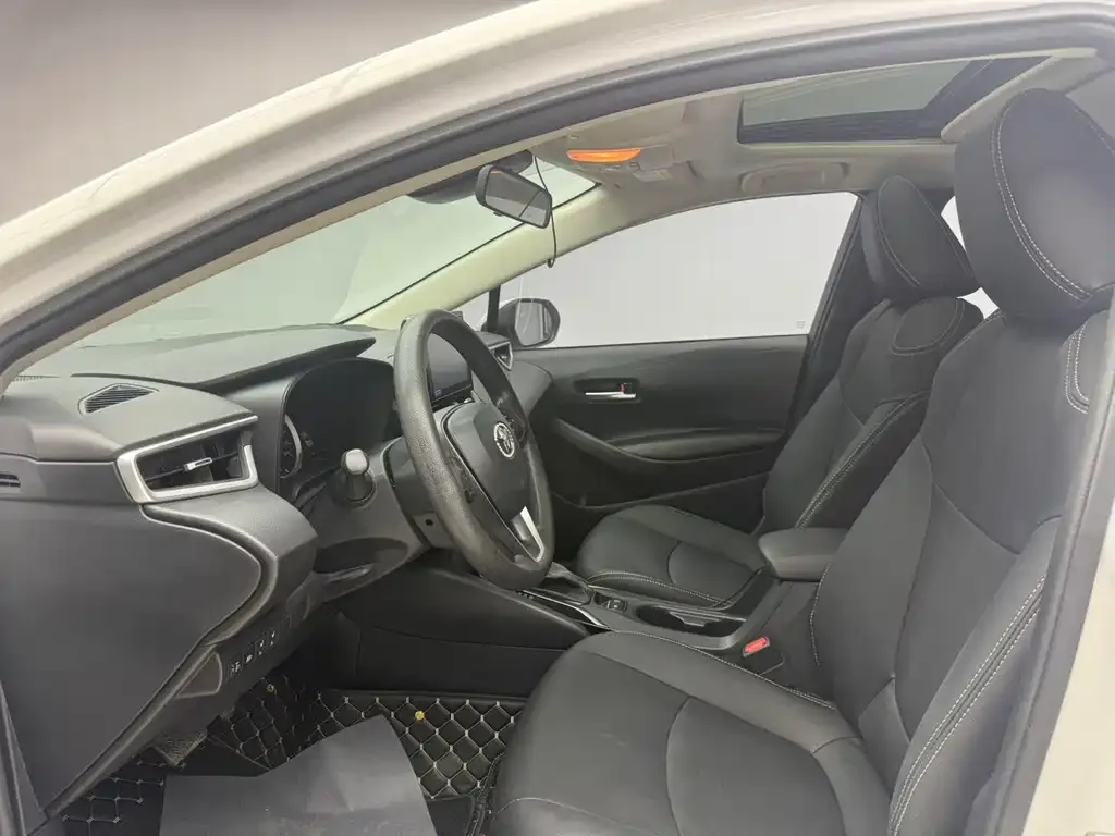 Toyota Corolla 2021 из CN, фото 7