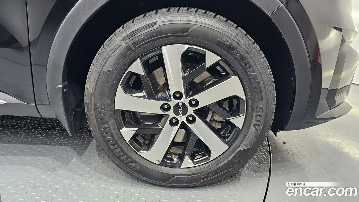 Kia Sorento — фото 9