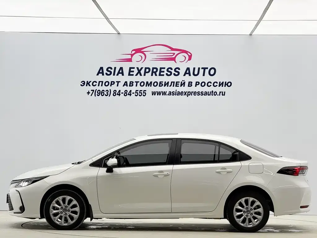 Toyota Corolla 2022 из CN, фото 10
