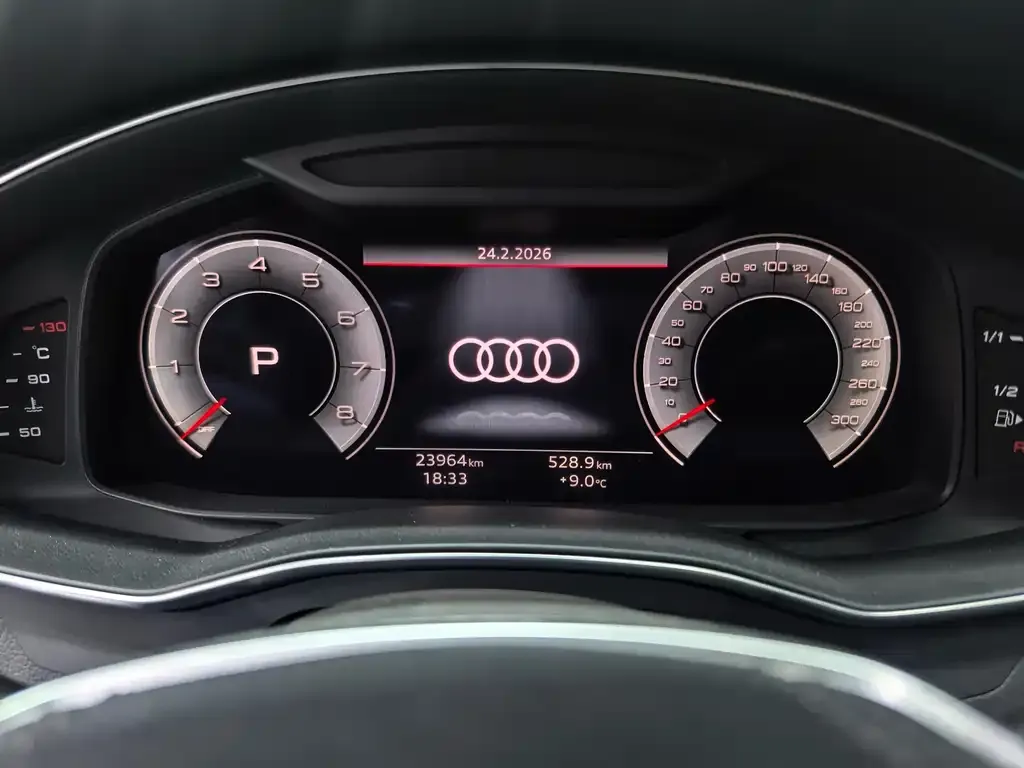 Audi A6L 2024 из CN, фото 2