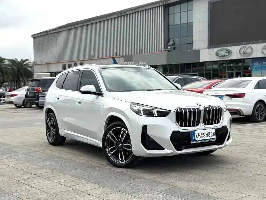BMW X1 2023 из CN, фото 2