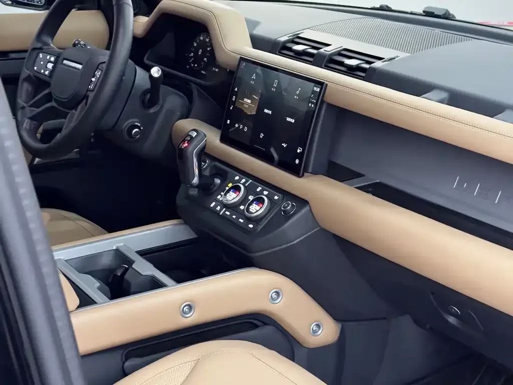Land Rover Defender 2025 из CN, фото 2