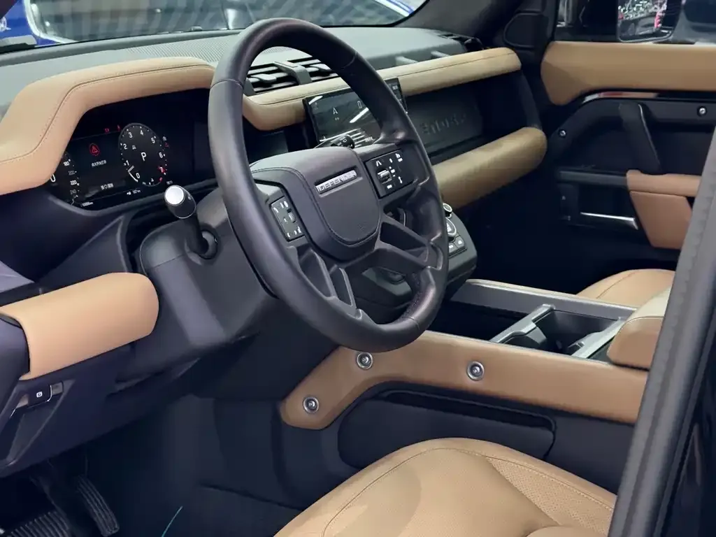 Land Rover Defender 2025 из CN, фото 6