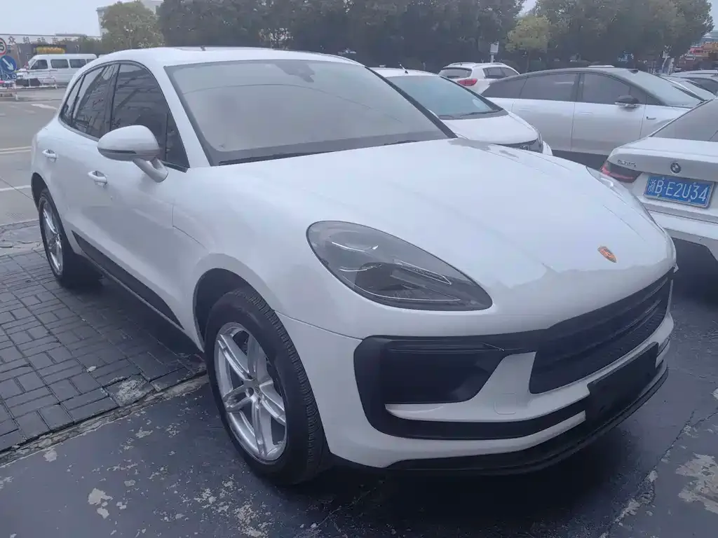 Porsche Macan — фото 10