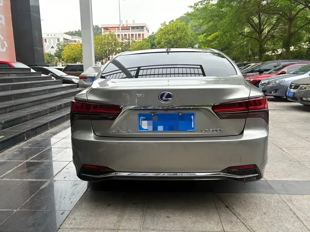 Lexus LS 2021 из CN, фото 9