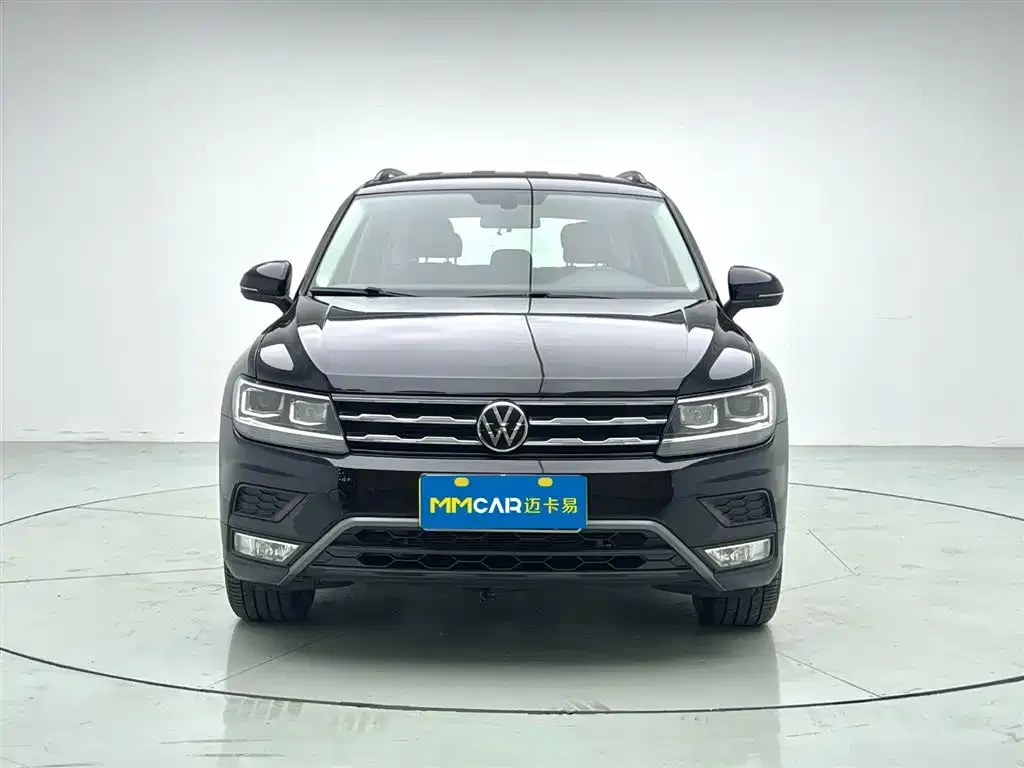 Volkswagen Tiguan L — фото 5