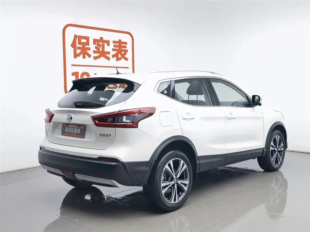 Nissan Qashqai — фото 4