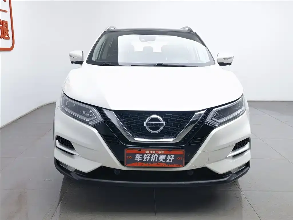 Nissan Qashqai — фото 2