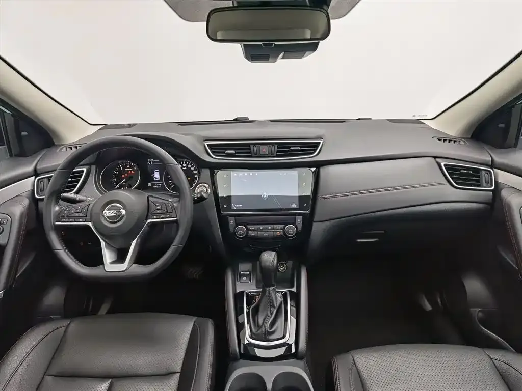 Nissan Qashqai — фото 10