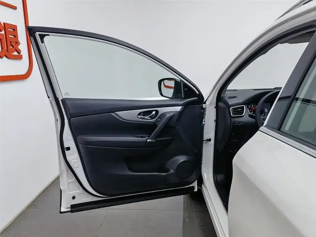 Nissan Qashqai — фото 5